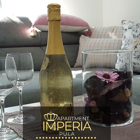 Apartment Imperia *** Pula Buitenkant foto