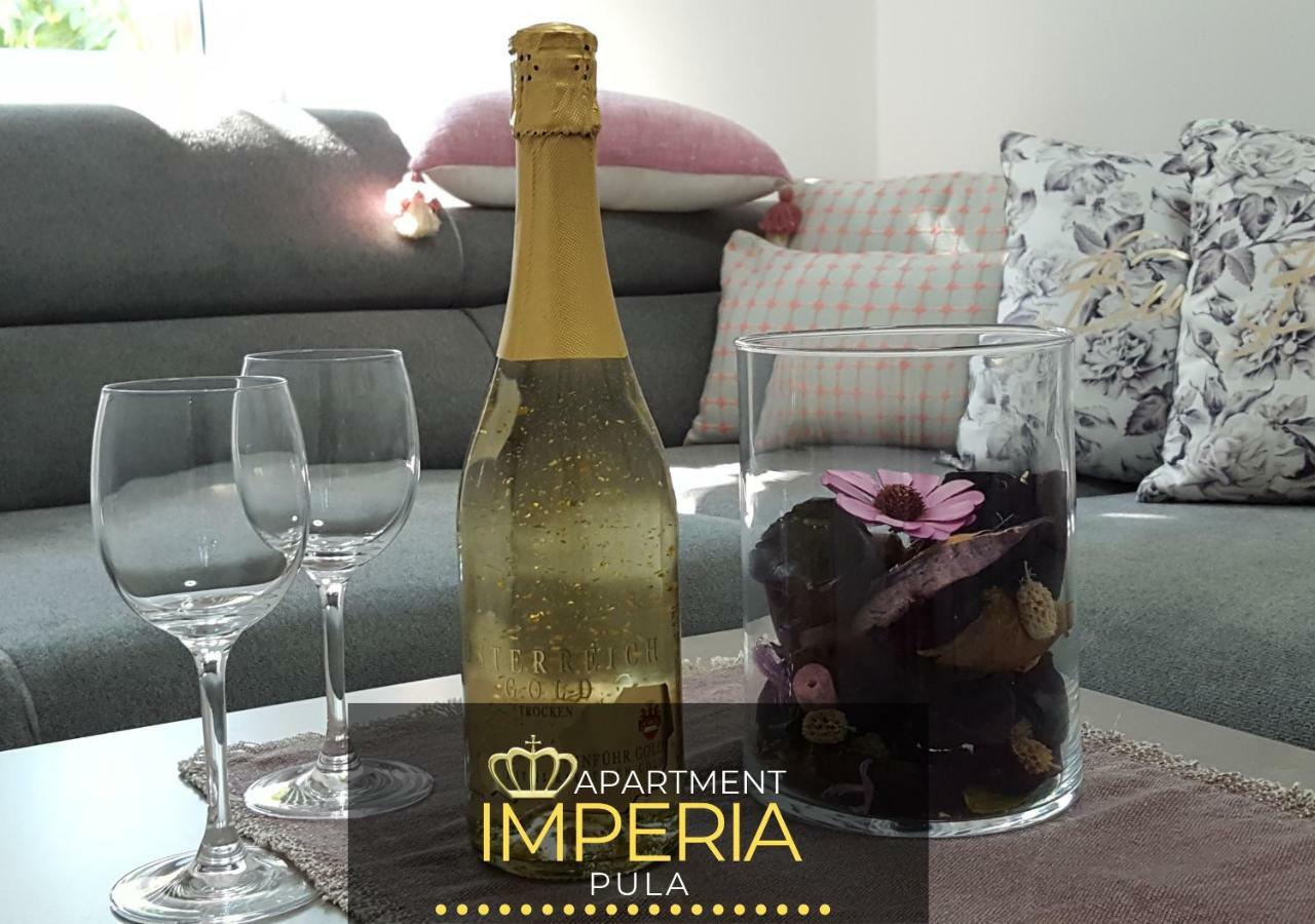 Apartment Imperia *** Pula Buitenkant foto
