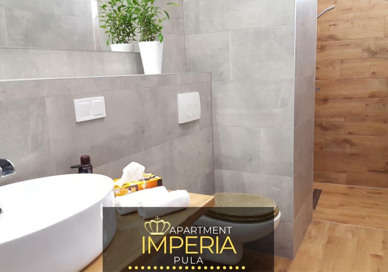 Apartment Imperia *** Pula Buitenkant foto