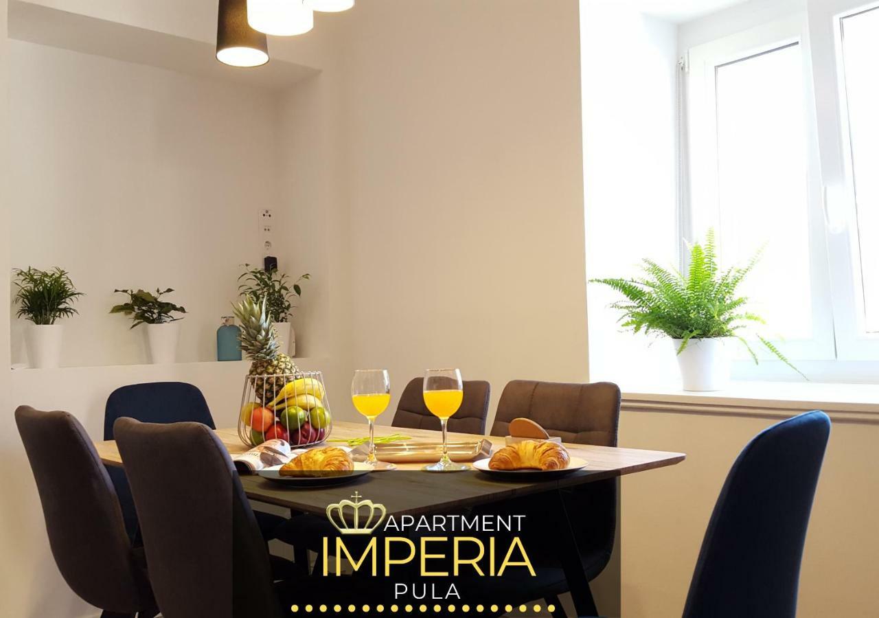 Apartment Imperia *** Pula Buitenkant foto